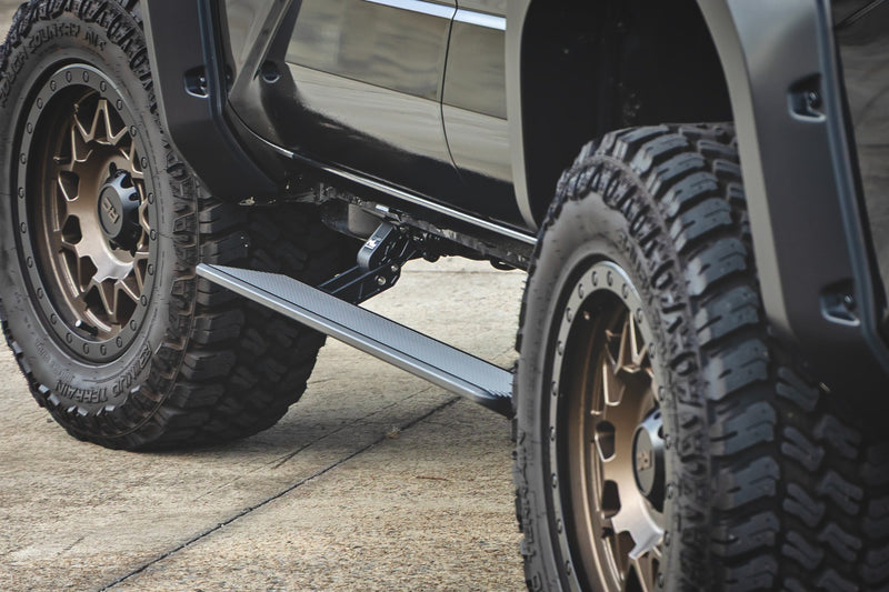 ラフカントリー HT-Series パワーランニングボード トヨタ 4Runner 2WD/4WD 2025-2026