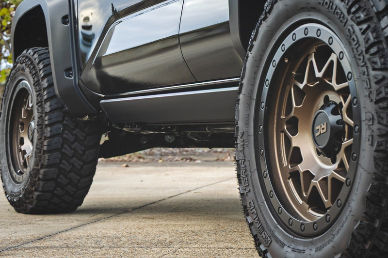 ラフカントリー HT-Series パワーランニングボード トヨタ 4Runner 2WD/4WD 2025-2026