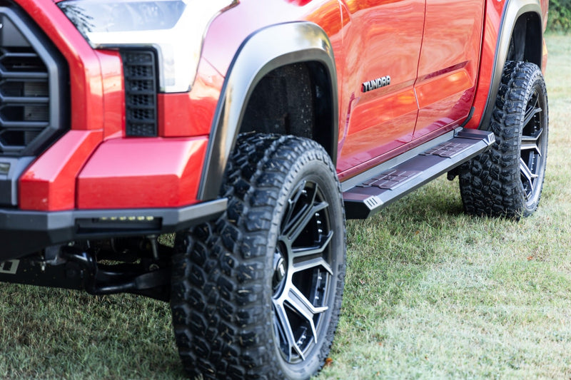 ラフカントリー HD2 アルミランニングボード CrewMax トヨタ Tundra 2WD/4WD 2022-2026