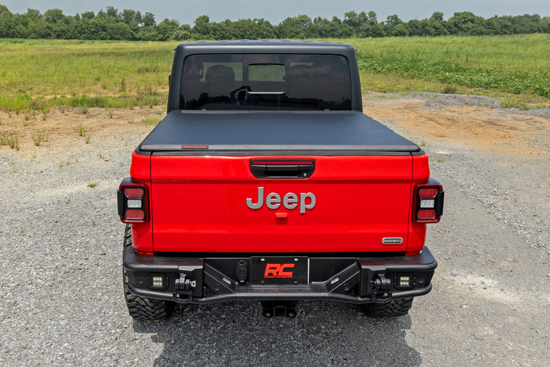 ラフカントリー ソフト三つ折りトノーカバー 5フィートベッド | ジープ Gladiator JT 4WD 2020-2026