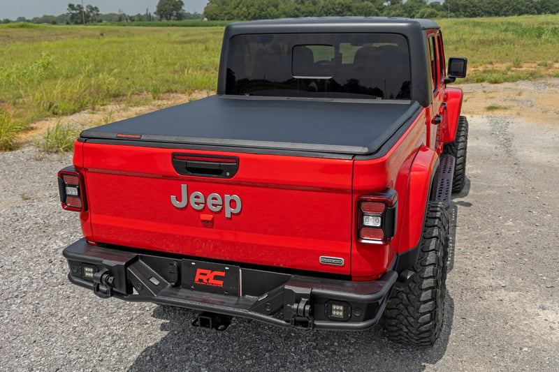 ラフカントリー ソフト三つ折りトノーカバー 5フィートベッド | ジープ Gladiator JT 4WD 2020-2026