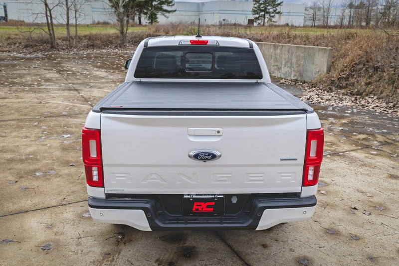 ラフカントリー ハードロールアップ トノーカバー 5フィートベッド フォード Ranger 2WD/4WD 2019-2023