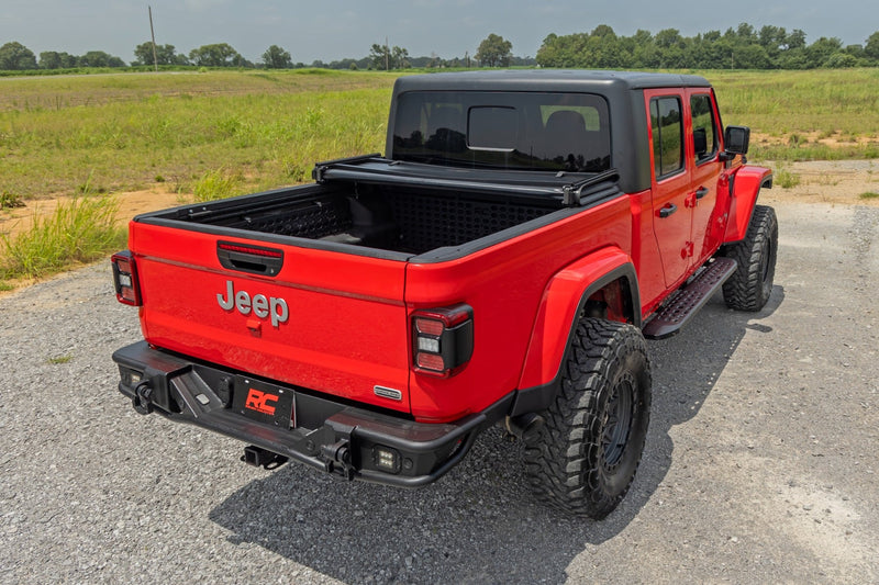 ラフカントリー ソフト三つ折りトノーカバー 5フィートベッド | ジープ Gladiator JT 4WD 2020-2026