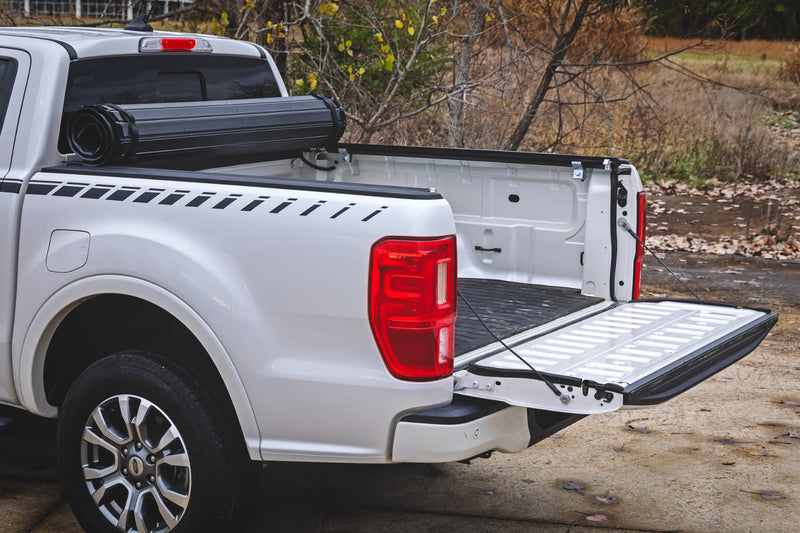 ラフカントリー ハードロールアップ トノーカバー 5フィートベッド フォード Ranger 2WD/4WD 2019-2023