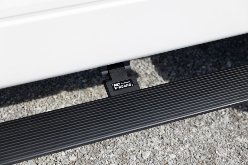 ラフカントリー パワーランニングボード デュアル電動モーター フォード F-150/F-150 SVT Raptor (2009-2014)