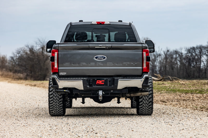 ラフカントリー 2インチ レベリングキット トラックバーブラケット付き | フォード F-250/F-350 Super Duty (2017-2026)