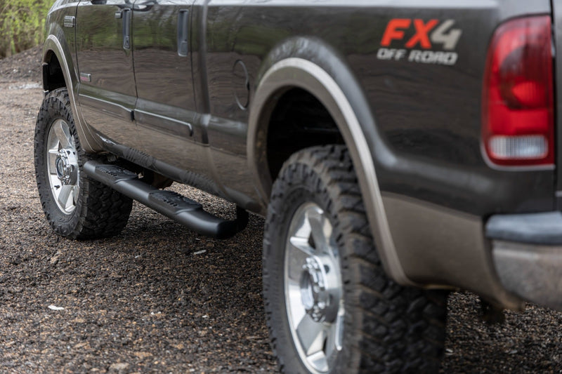 ラフカントリー オーバルネフバー クルーキャブ ブラック フォード F-250/F-350 Super Duty (1999-2016)