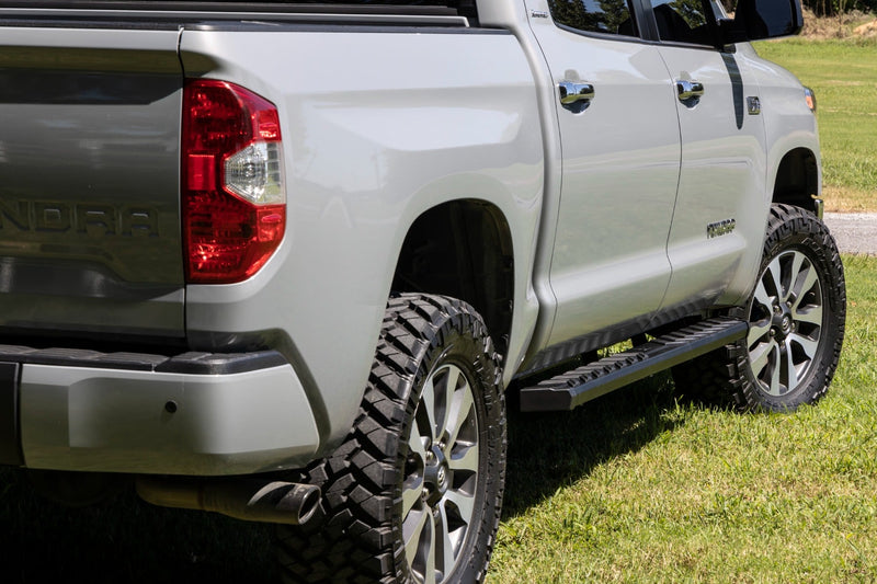 ラフカントリー BA2 ランニングボード サイドステップ クルーキャブ トヨタ Tundra 2WD/4WD 2007-2021
