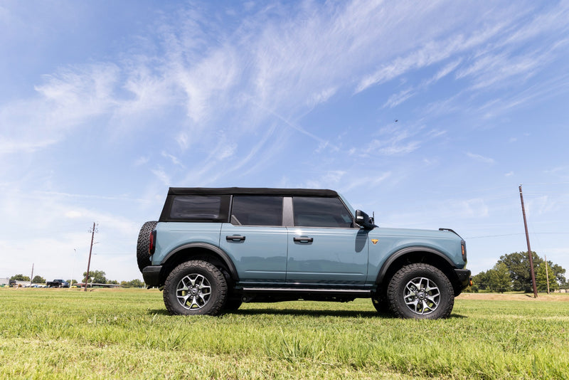 ラフカントリー BA2 ランニングボード サイドステップ 4ドア フォード ブロンコ 4WD (2021-2026)