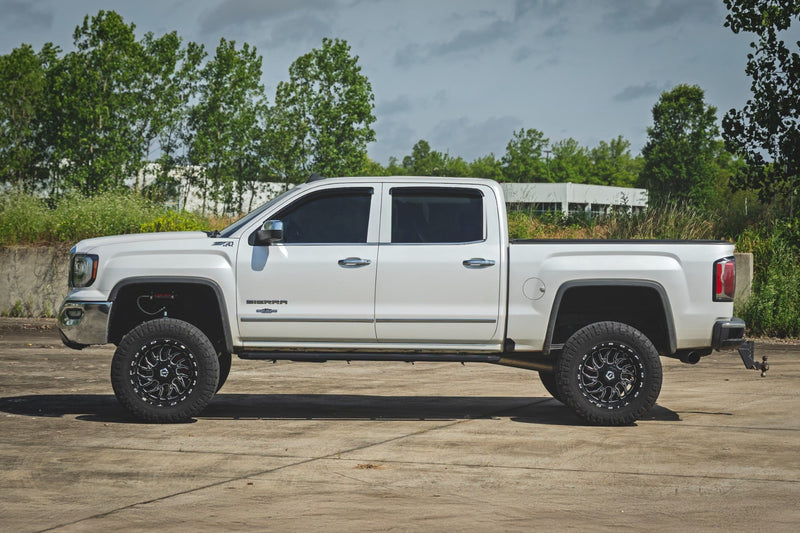 ラフカントリー マルチカラーLEDランニングボード クルーキャブ シボレー/GMC 1500/2500HD/3500HD (2007-2019)