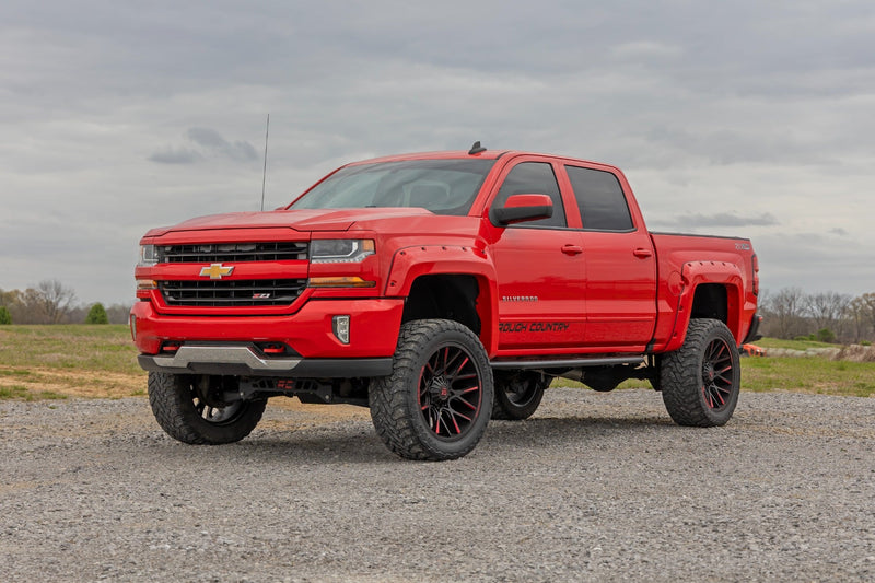 ラフカントリー OV2 ランニングボード クルーキャブ用 シボレー/GMC 1500/2500HD/3500HD (2007-2019)