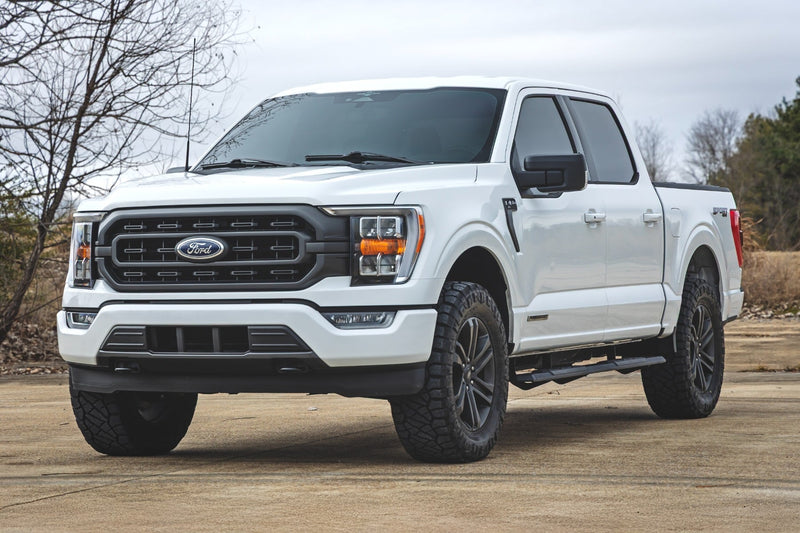 ラフカントリー TR2 ランニングボード フォード F-150/Lightning/F-250/F-350/Raptor 2015-2026