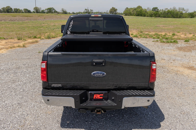 ラフカントリー ハード ロープロファイル トノーカバー 6'10" ベッド フォード F-250/F-350 Super Duty (1999-2016)