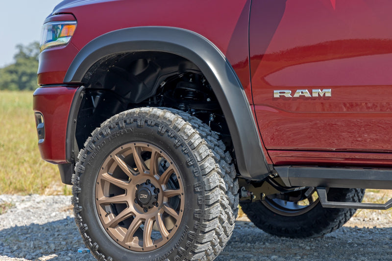 ラフカントリー スポーツフェンダーフレア ラム 1500 2WD/4WD (2025-2026)