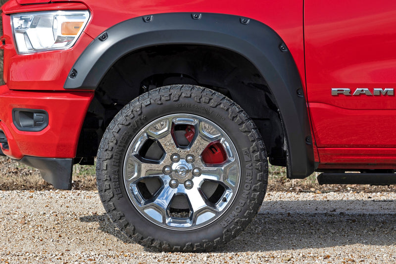 ラフカントリー キャリパーカバー フロント&リア レッド | ラム 1500 2WD/4WD (2019-2026)