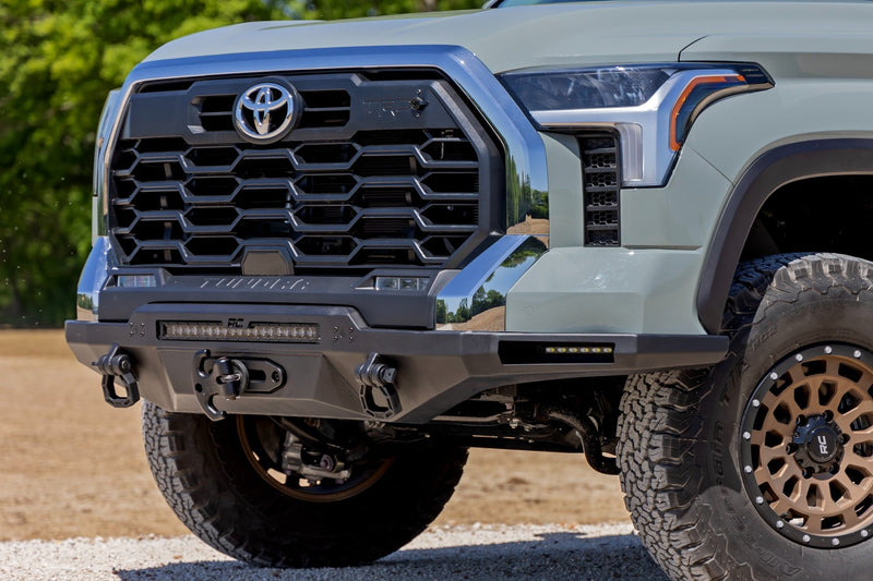 ラフカントリー ハイブリッドフロントバンパー トヨタ Tundra 2WD/4WD 2022-2026