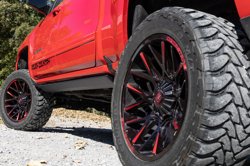 ラフカントリー パワーランニングボード シボレー/GMC 1500/2500HD/3500HD 2WD/4WD 2014-2019