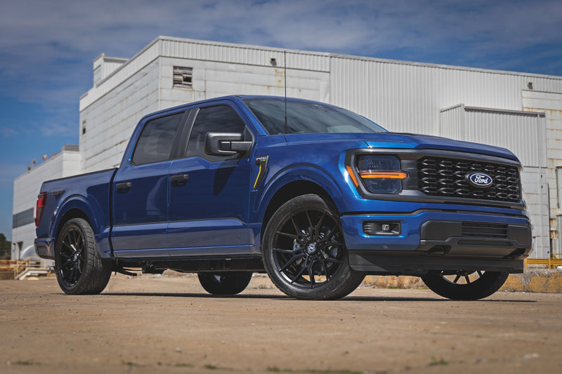 ラフカントリー 2/4 ローダウンキット M1 フォード F-150 4WD (2015-2026)