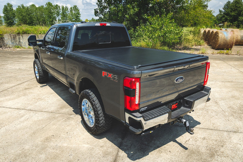 ラフカントリー 電動リトラクタブルベッドカバー 6'10" ベッド フォード F-250/F-350 Super Duty (2017-2026)