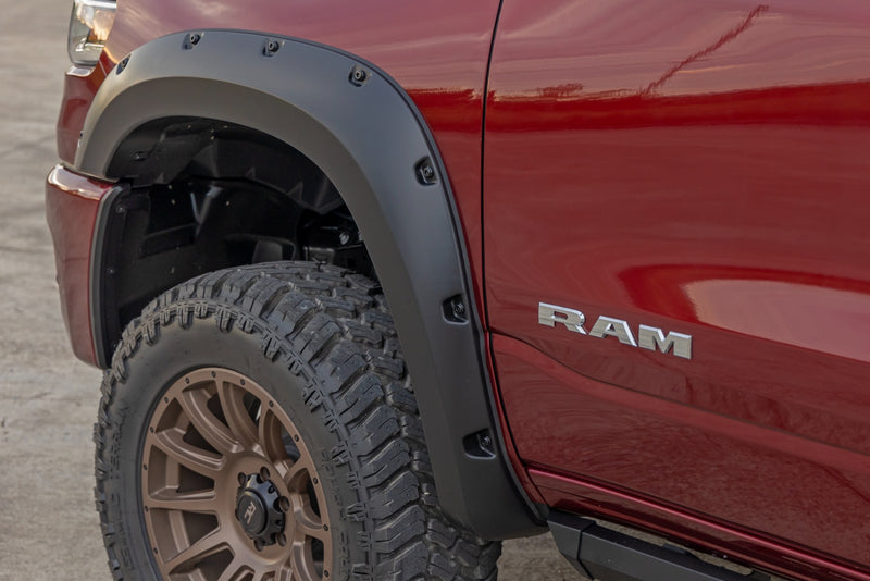 ラフカントリー ポケット フェンダーフレア ラム 1500 2WD/4WD 2025-2026