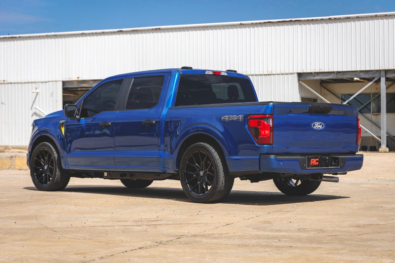 ラフカントリー 2/4 ローダウンキット M1 フォード F-150 4WD (2015-2026)