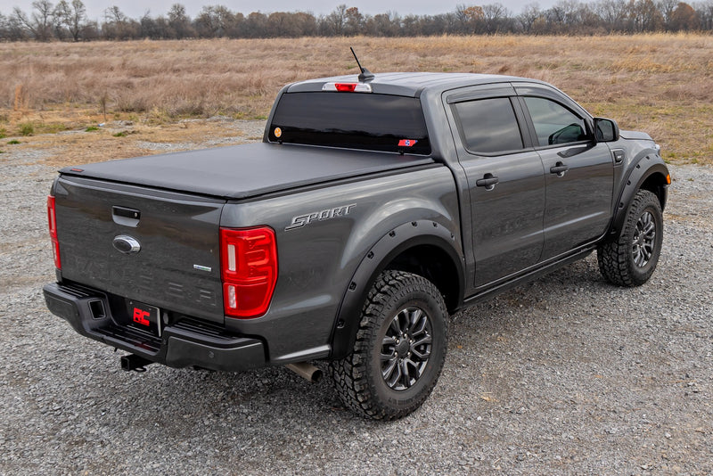 ラフカントリー ソフトロールアップトノーカバー 5フィートベッド フォード Ranger 2WD/4WD 2019-2023