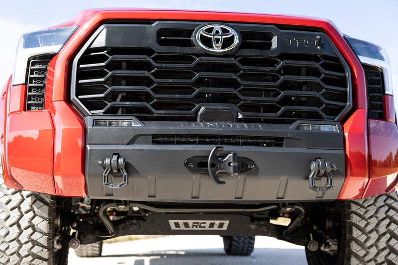 ラフカントリー ヒドゥンウインチマウント | トヨタ Tundra 2WD/4WD (2022-2026)