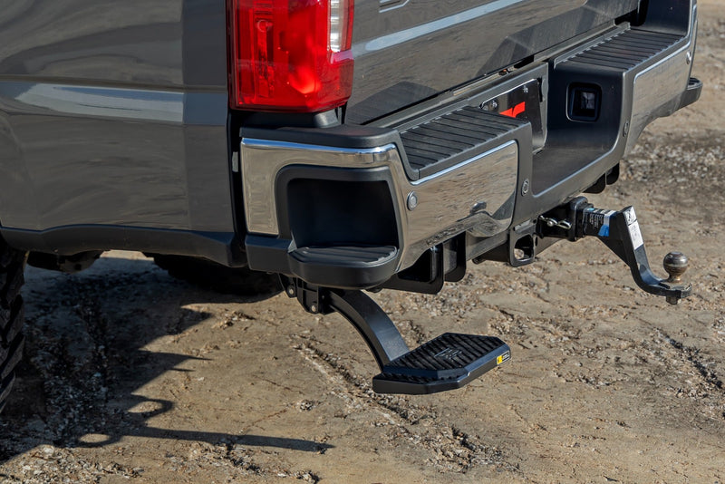 ラフカントリー リトラクタブルベッドステップ マニュアル式 フォード F-250/F-350 Super Duty (2023-2026)