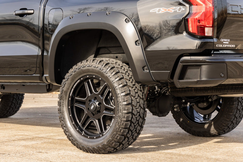 ラフカントリー ポケットフェンダーフレア シボレー Colorado 2WD/4WD 2023-2026