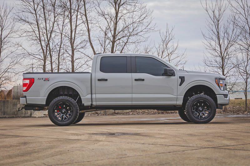 ラフカントリー 4インチリフトアップキット 鍛造UCA M1/M1 ノーカット フォード F-150 4WD (2021-2026)