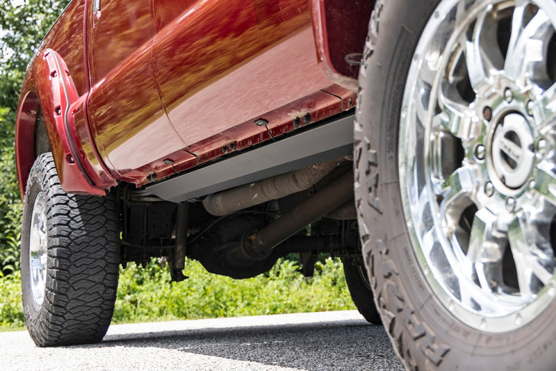 ラフカントリー パワーランニングボード デュアル電動モーター フォード F-250/F-350 Super Duty 2008-2016