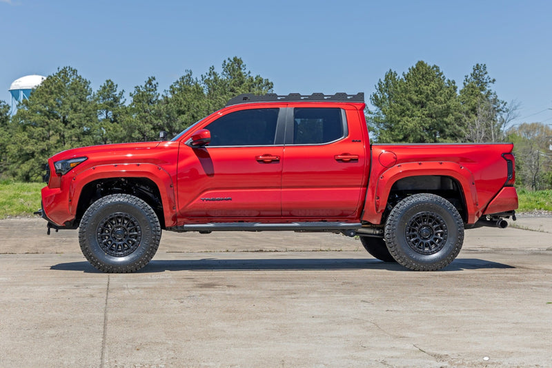ラフカントリー オーバルナーフステップ ダブルキャブ ブラック トヨタ タコマ 2WD/4WD (2024-2026)
