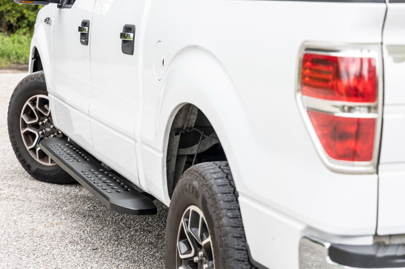 ラフカントリー RPT2 ランニングボード クルーキャブ ブラック フォード F-150 2WD/4WD (2009-2014)