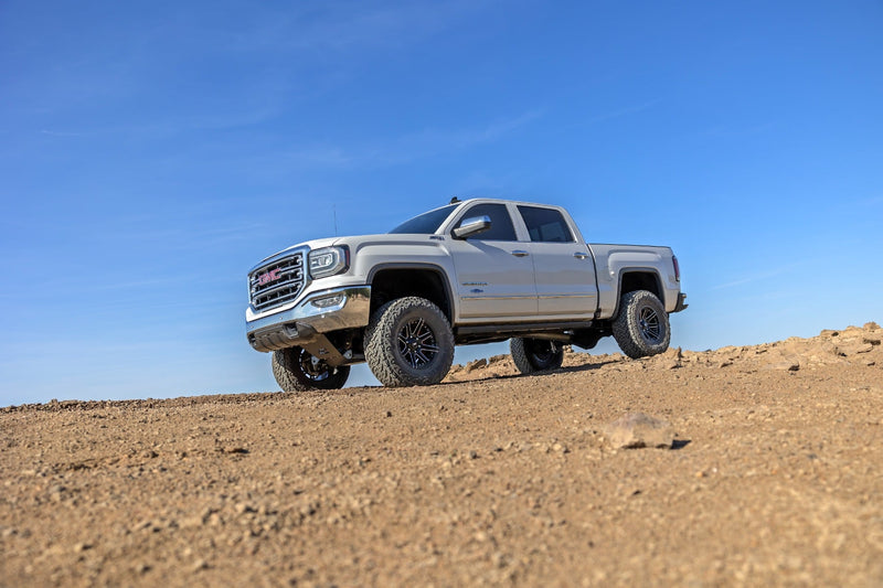 ラフカントリー 7インチ スタンプドスチール LCA リフトキット 鍛造UCA・ブラケット付 | シボレー/GMC 1500 (2016-2019)