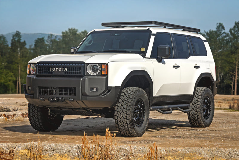 ラフカントリー FXS ヒドゥンウインチマウント LEDフォグライト付き | トヨタ ランドクルーザー 4WD 2024-2026