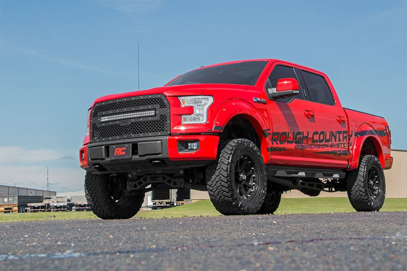 ラフカントリー メッシュグリルキット LEDライトバー付き | フォード F-150 2WD/4WD 2015-2017