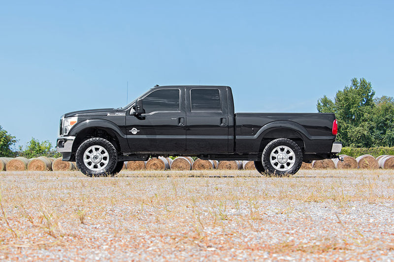 ラフカントリー 1.5インチ レベリングキット | フォード F-250/F-350 Super Duty 4WD (2005-2023)