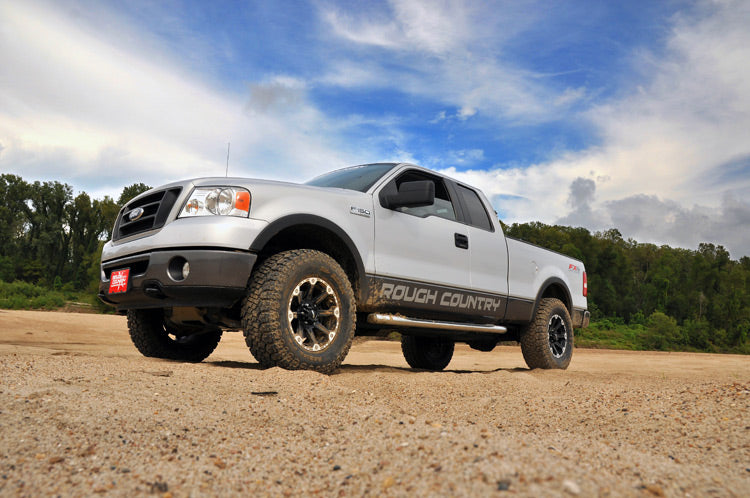 ラフカントリー 2.5インチ レベリングキット | フォード F-150 2WD/4WD (2004-2008)