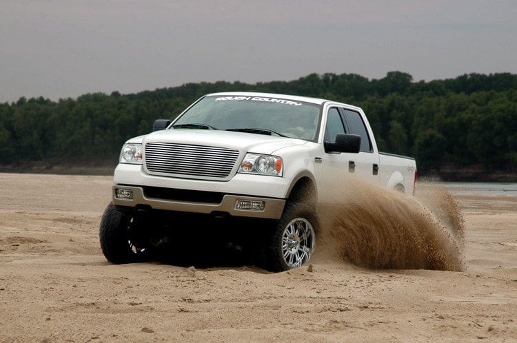 ラフカントリー フォード F-150 4WD 6インチリフトアップキット (2004-2008)