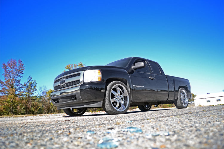 ラフカントリー ローダウンキット スピンドル式 フロント2"/リア4" シボレー/GMC 1500 (2007-2014)