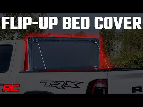 ラフカントリー ハードトライフォールド フリップアップ トノーカバー | シボレー Colorado / GMC Canyon (2015-2026)