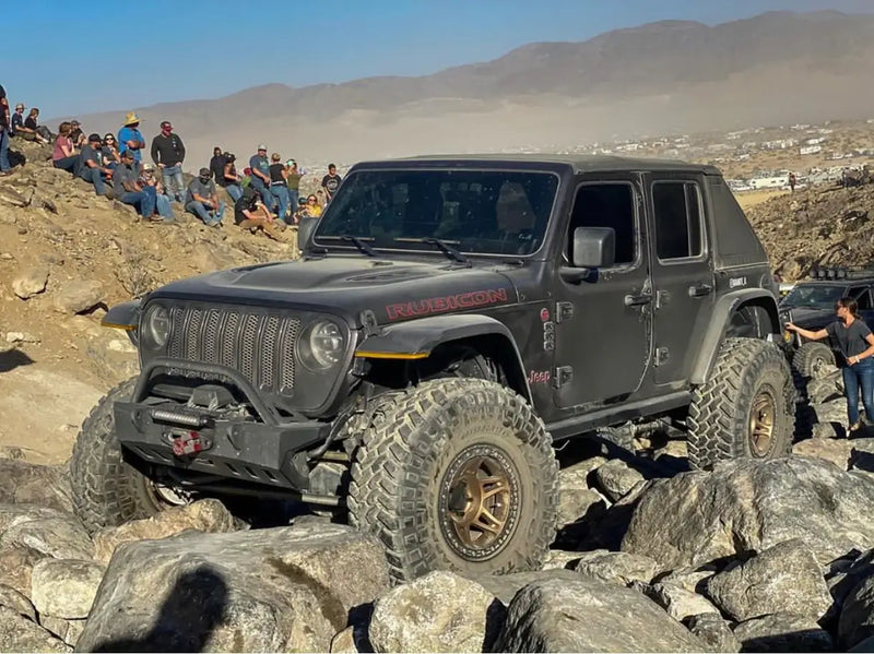 フロントバンパー クラッシャーブルバー付き　FRONT CRUSHER BUMPER W/BULL BAR