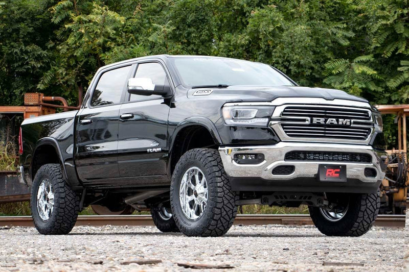 ラフカントリー ラム 1500 4WD 6インチ サスペンションリフトキット (2019-2024)