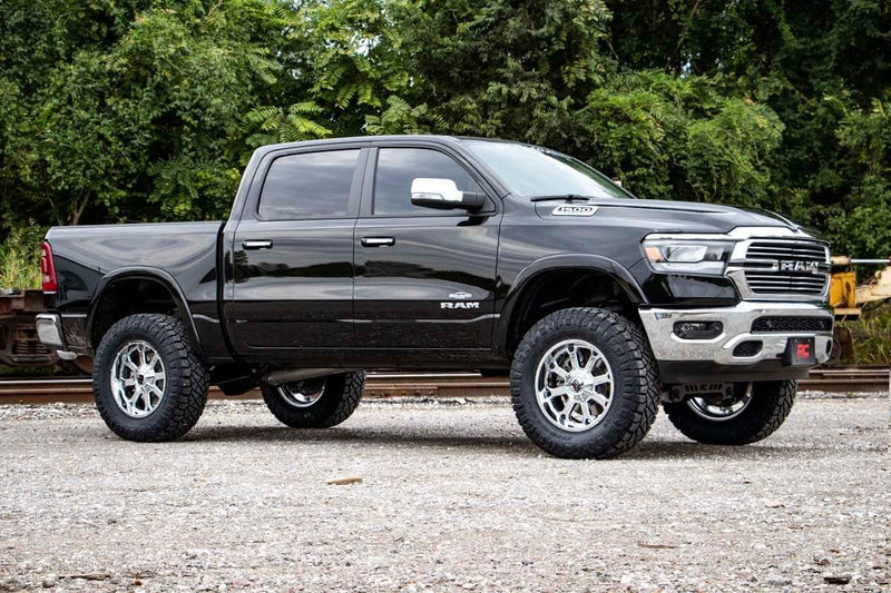 ラフカントリー ラム 1500 4WD 6インチ サスペンションリフトキット (2019-2024)