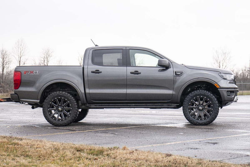 ラフカントリー 2.5インチ レベリングキット | フォード Ranger 2WD/4WD 2019-2026