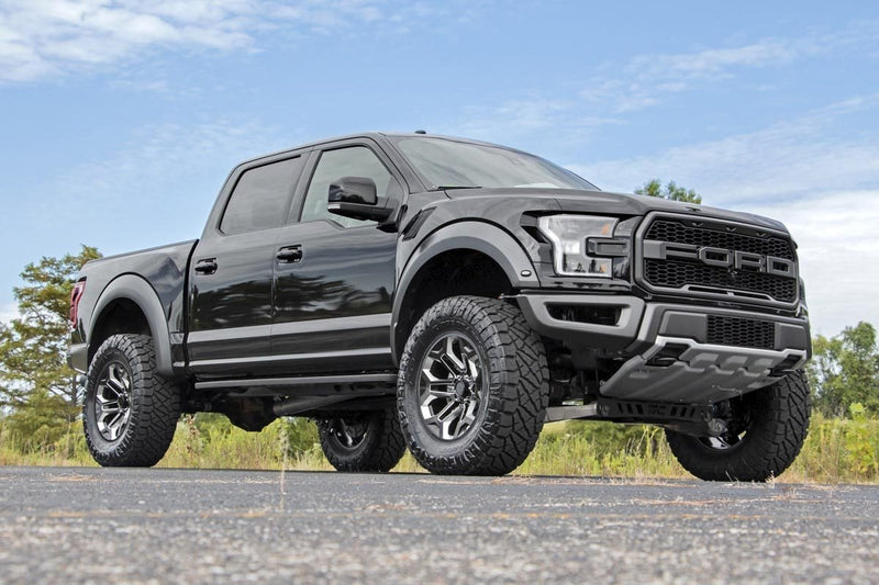 ラフカントリー 4.5インチ リフトキット | フォード F-150 Raptor 4WD (2017-2018)