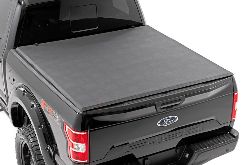 ラフカントリー ソフトトライフォールド トノーカバー フォード F-150 (2004-2014)