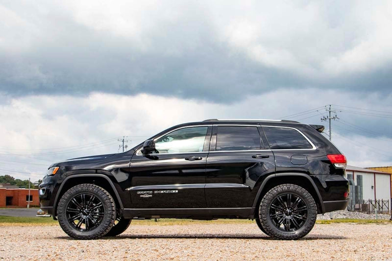 ラフカントリー 2.5インチ リフトキット N3ストラット ジープ Grand Cherokee 4WD (2016-2022)