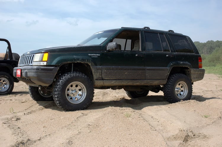 ラフカントリー 4インチ リフトアップキット X-Series | ジープ Grand Cherokee ZJ 2WD/4WD (1993-1998)