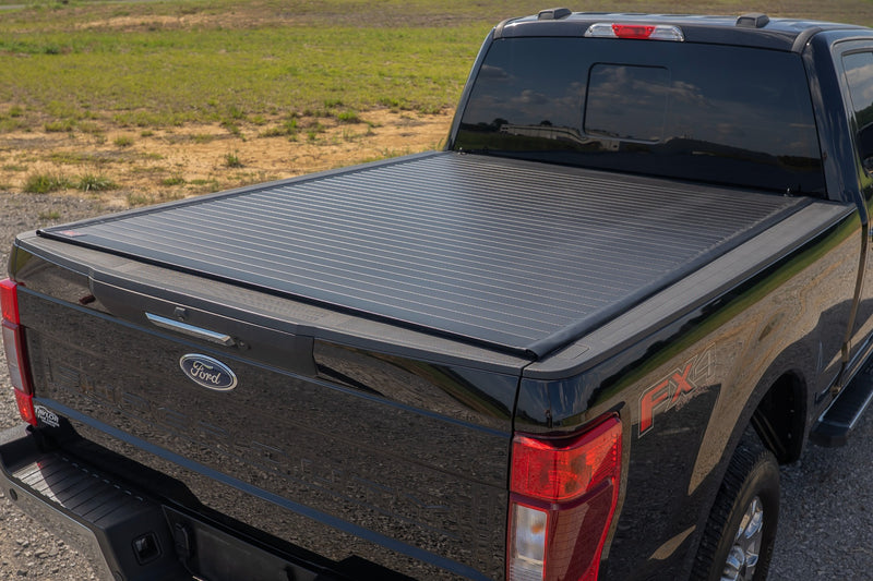 ラフカントリー ハードロールアップベッドカバー 6'10" ベッド フォード F-250/F-350 Super Duty 2017-2026